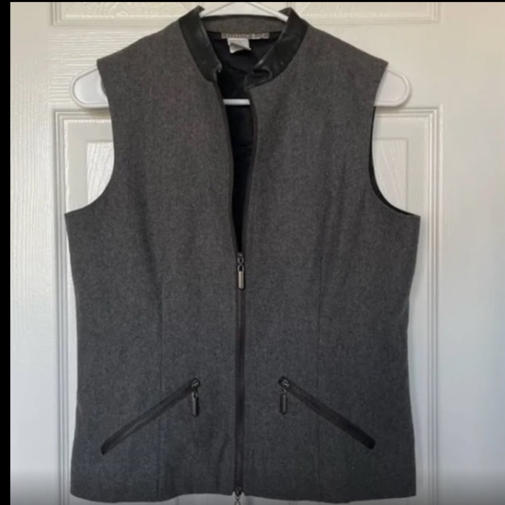 Isabella Bird wool blend zipper front vest